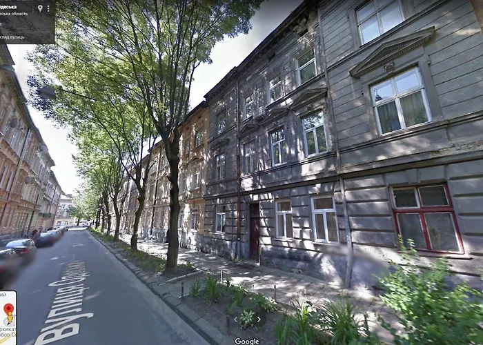 затишний відпочинок в центрі львова * Λβιβ